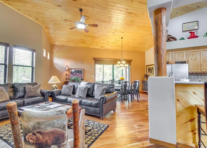 Holiday home Hike, Golf And Cozy In Show Low! Show Low